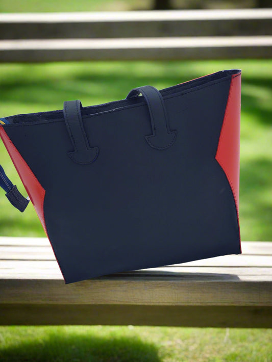 The Lexa Tote